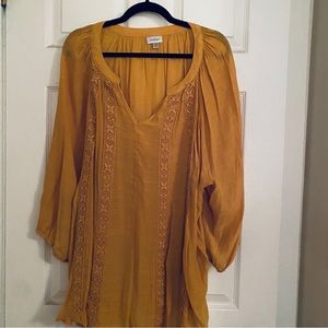 Woman’s plus size top